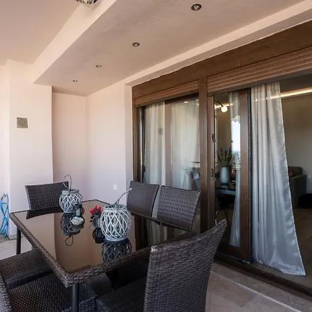 Twinstars Wonderful View